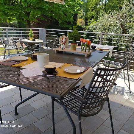 Relais Villa Lezard Lazise Bagian luar foto