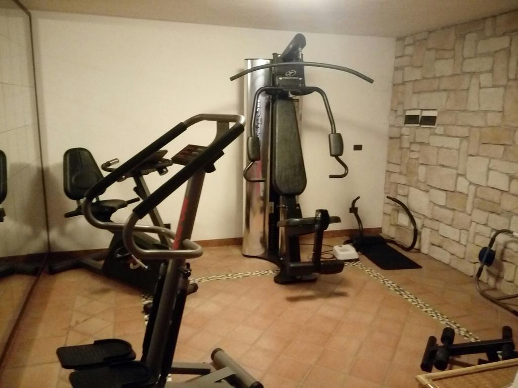 Relais Villa Lezard Lazise Bagian luar foto