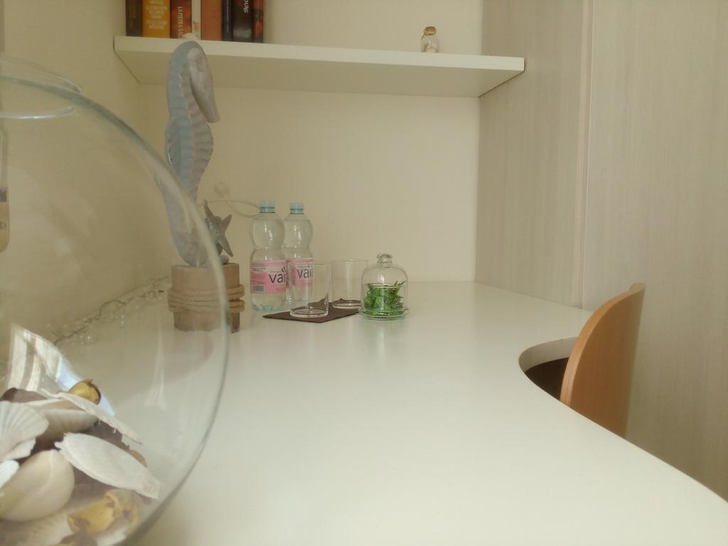 Relais Villa Lezard Lazise Bagian luar foto