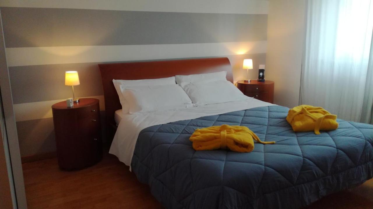 Relais Villa Lezard Lazise Bagian luar foto